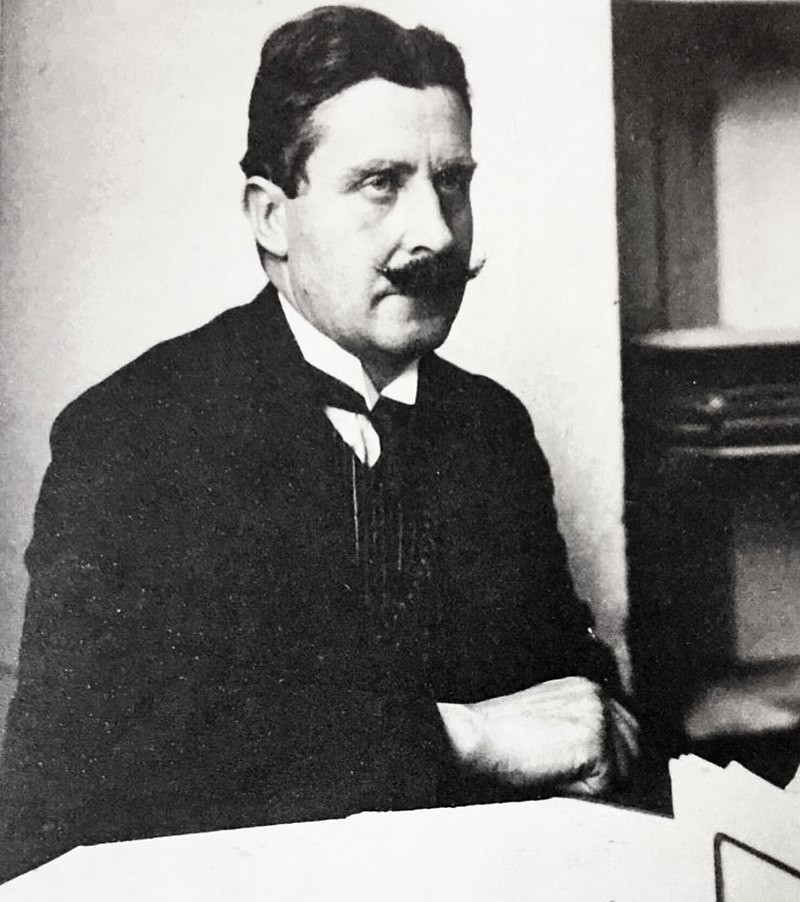 Dr. Bahaeddin Şakir-1